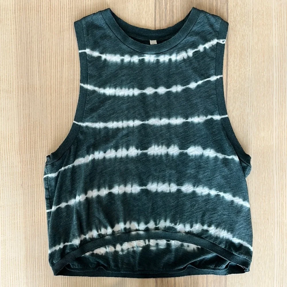 Free People Movement Tank S Like New - Picture 1 of 3